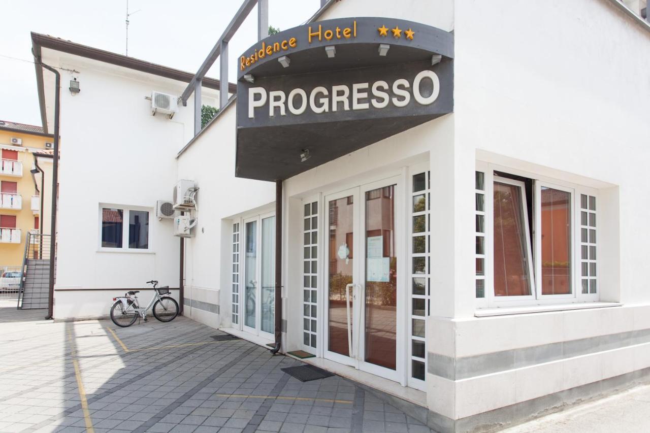 לידו די ג'סולו Hotel & Residence Progresso חדר תמונה